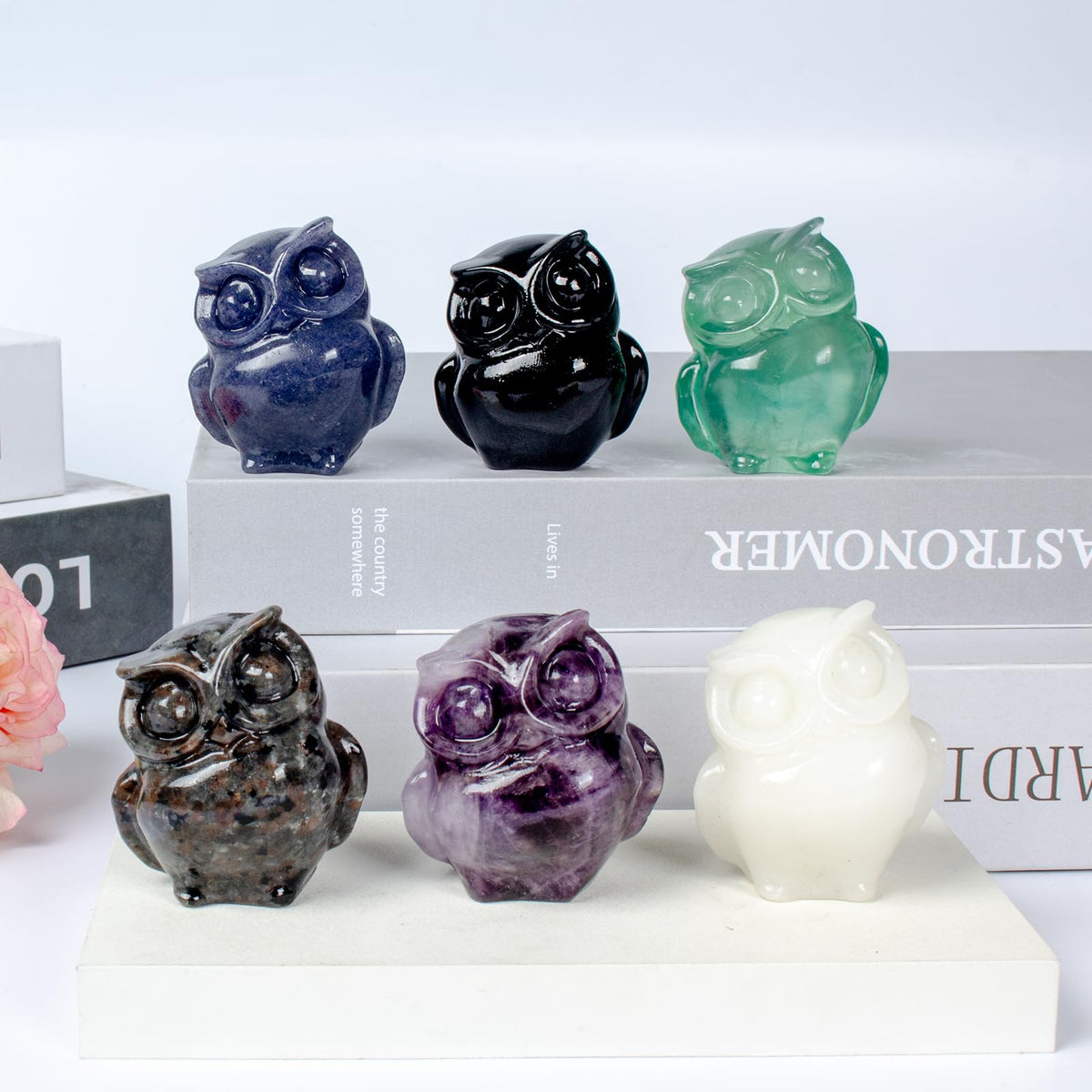 QLRSUXN 2 Inch Owl Figurine Handcrafted,White Jade Healing Crystal Animal Sculpture,Home Decor Unique Gift for Collectors,Crystal Artwork Nature Lovers Birthday Anniversary Present Spiritual Gift
