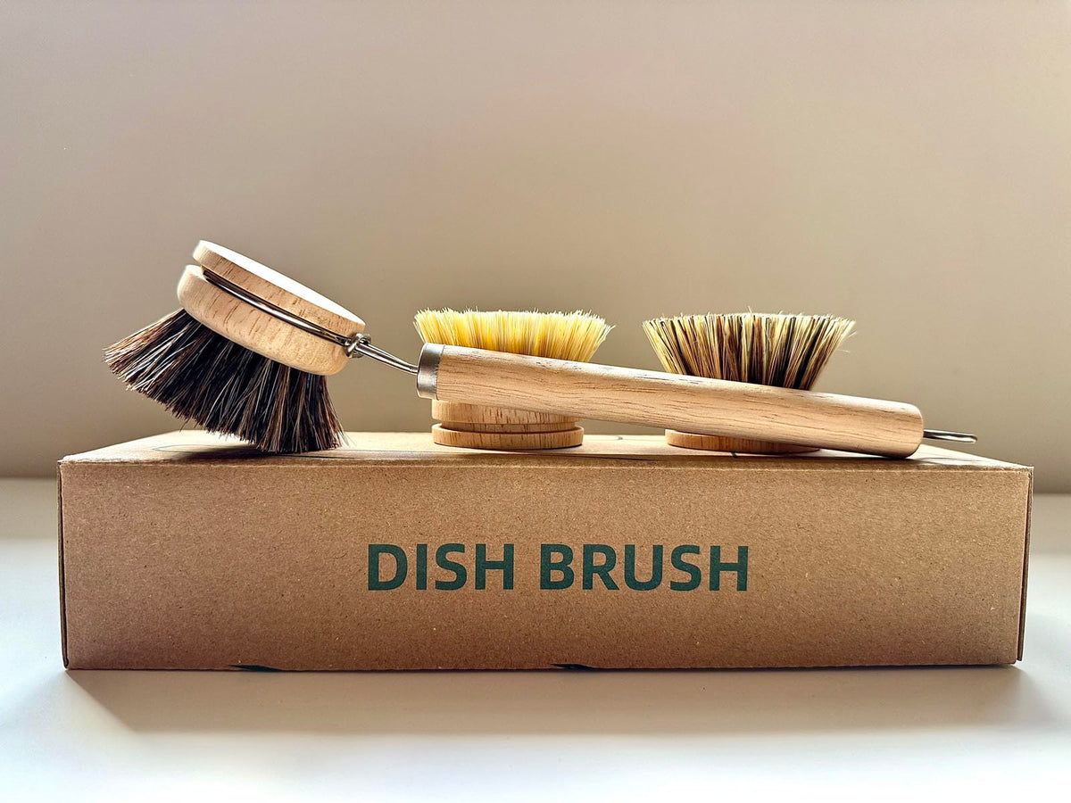 SUPRNN Bamboo Dish Brush with Handle, 1 Sturdy Wooden Handle with 3 Natural Bristle Heads, Horsehair, Sisal, Palm - All Purpose Kitchen Scrubber, Bamboo Wok Brush, Fruit and Veggie Scrubber
