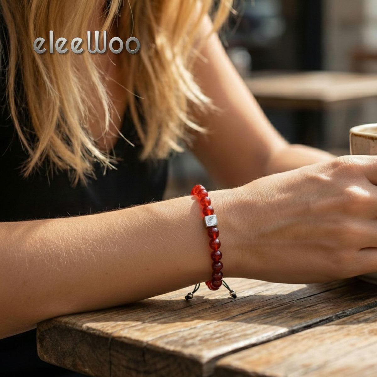 eleewoo 8mm Carnelian Crystal Bracelet for Men Women, Genuine Red Agate Beads (20pcs) Adjustable Braided Healing Stone Bracelet for Courage & Motivation, Protection Root Chakra Balance Jewelry
