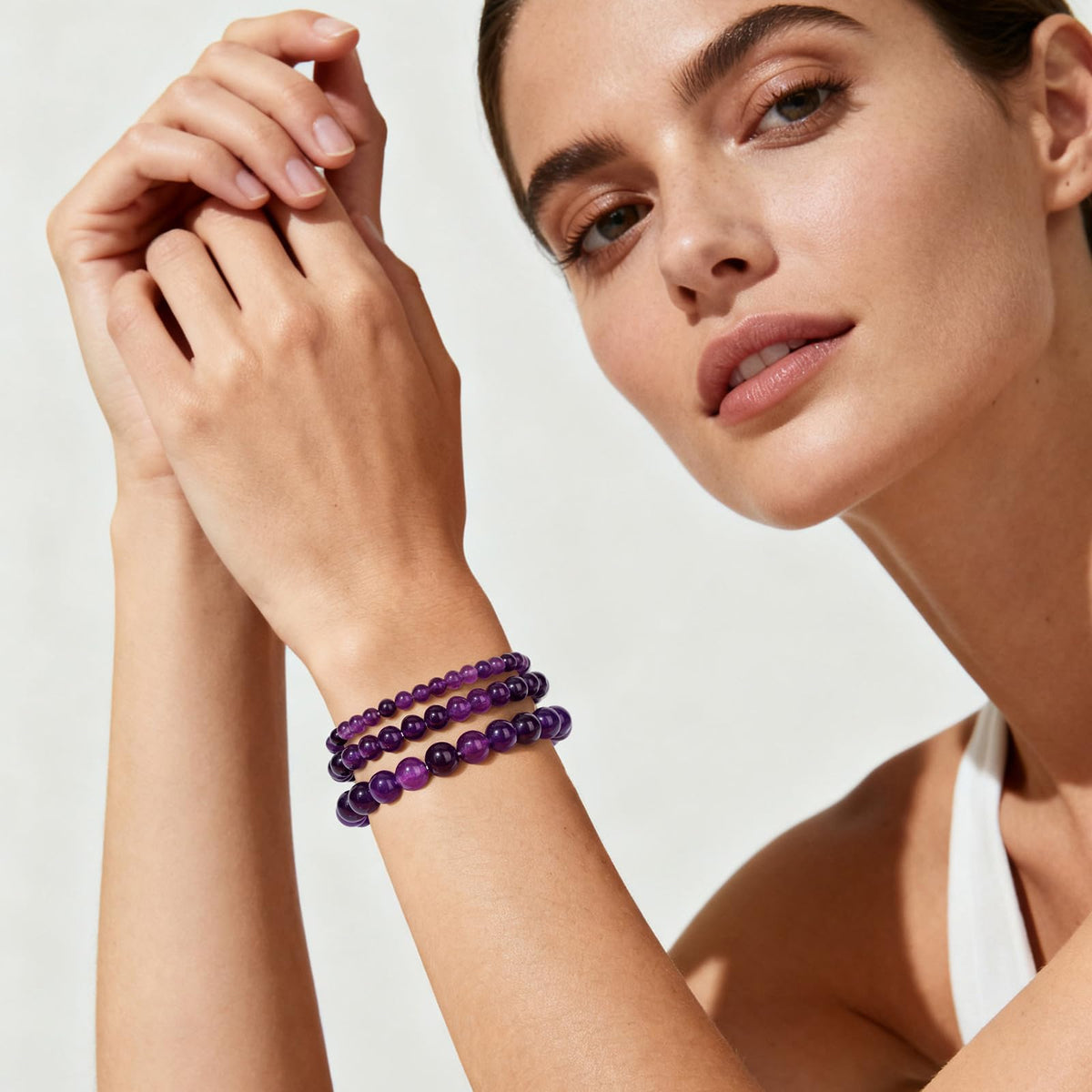 Bolinailo 3Pcs Natural Healing Crystal Bracelets for Women Men, 4mm 6mm 8mm Beaded Stretch Bracelet Set, Amethyst Natural Stone Gemstone Jewelry Gifts for Meditation, Reiki & Yoga