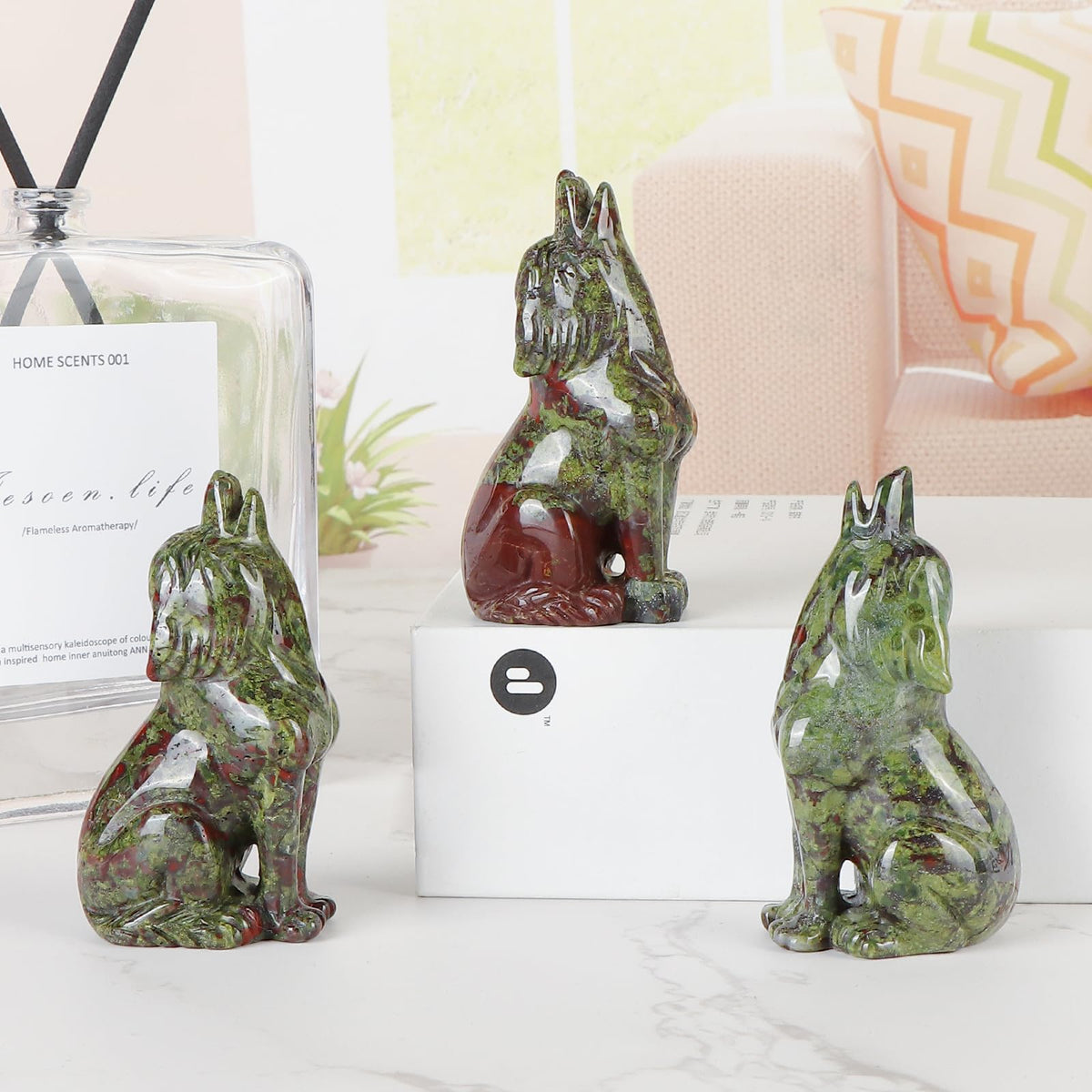 Artistone Dragon Bloodstone Wolf Statue 3 inches Howling Wolves Figurine Ornament for Home Decor Healing Crystal Animal Sculpture with Gift Box