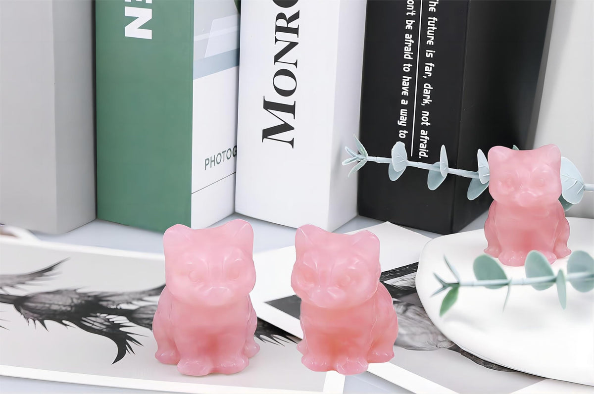 QINJIEJIE Rose Quartz Cat Figurines Pink Gift Cat Decor Crystals Healing Stone Statue Natural Gemstone Sculpture Home Office Desk Decoration Cute Kitten Statue for Women