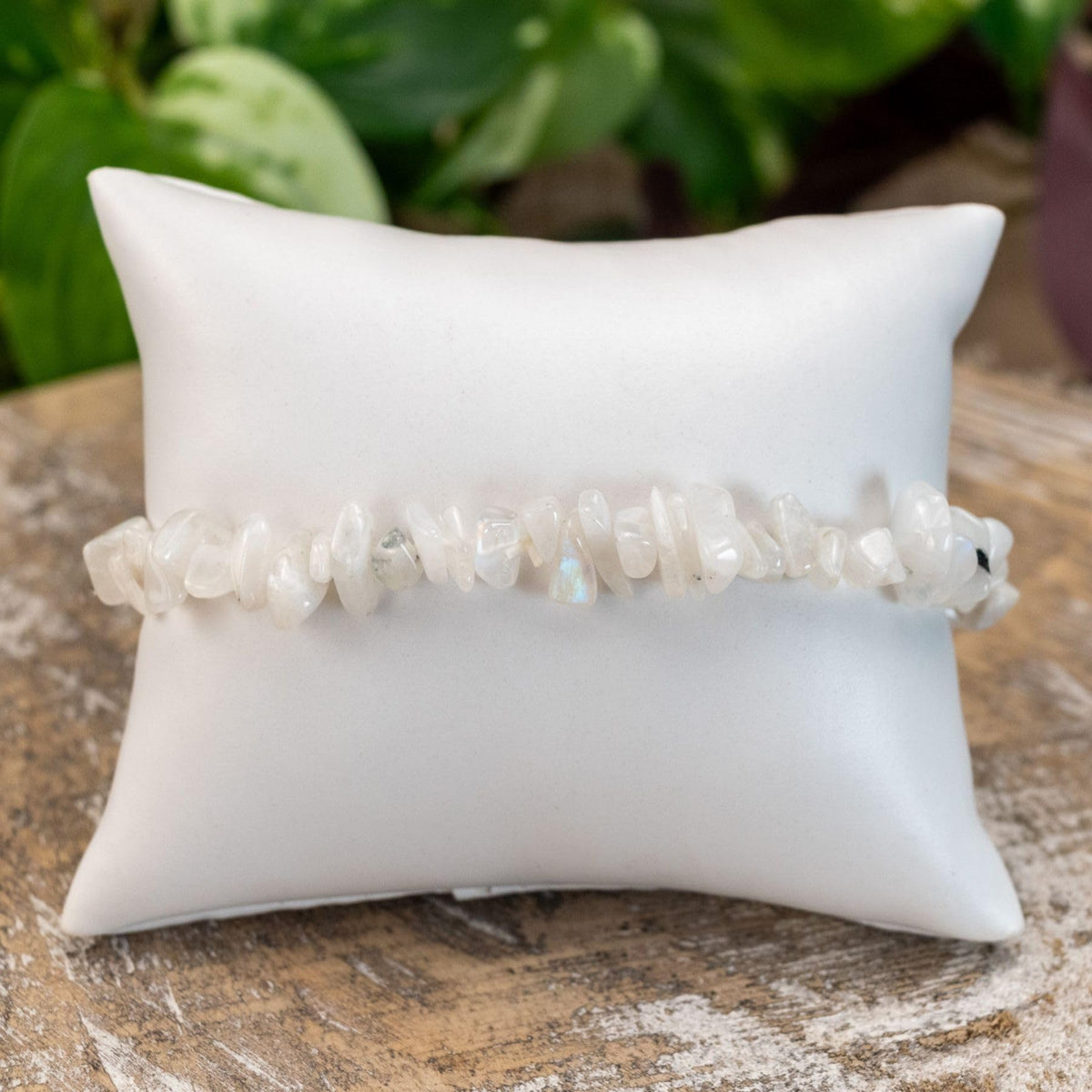 Down To Earth Moonstone Natural Gemstone Bracelets, Chakra Crystal Healing Chip Stretch Bracelets, Gemstone Polished Irregular Crystals, Crystal Irregular Chips Beads Stretch Bracelets (Moonstone)