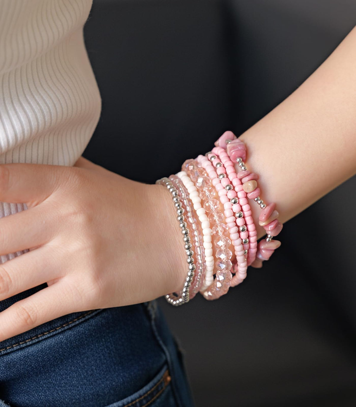Noessla Boho Beaded Bracelets for Women Stackable Irregular Natural Stone Bead Stretch Bracelet Set 8PCS Costume Jewelry Gifts for Her(Pink)
