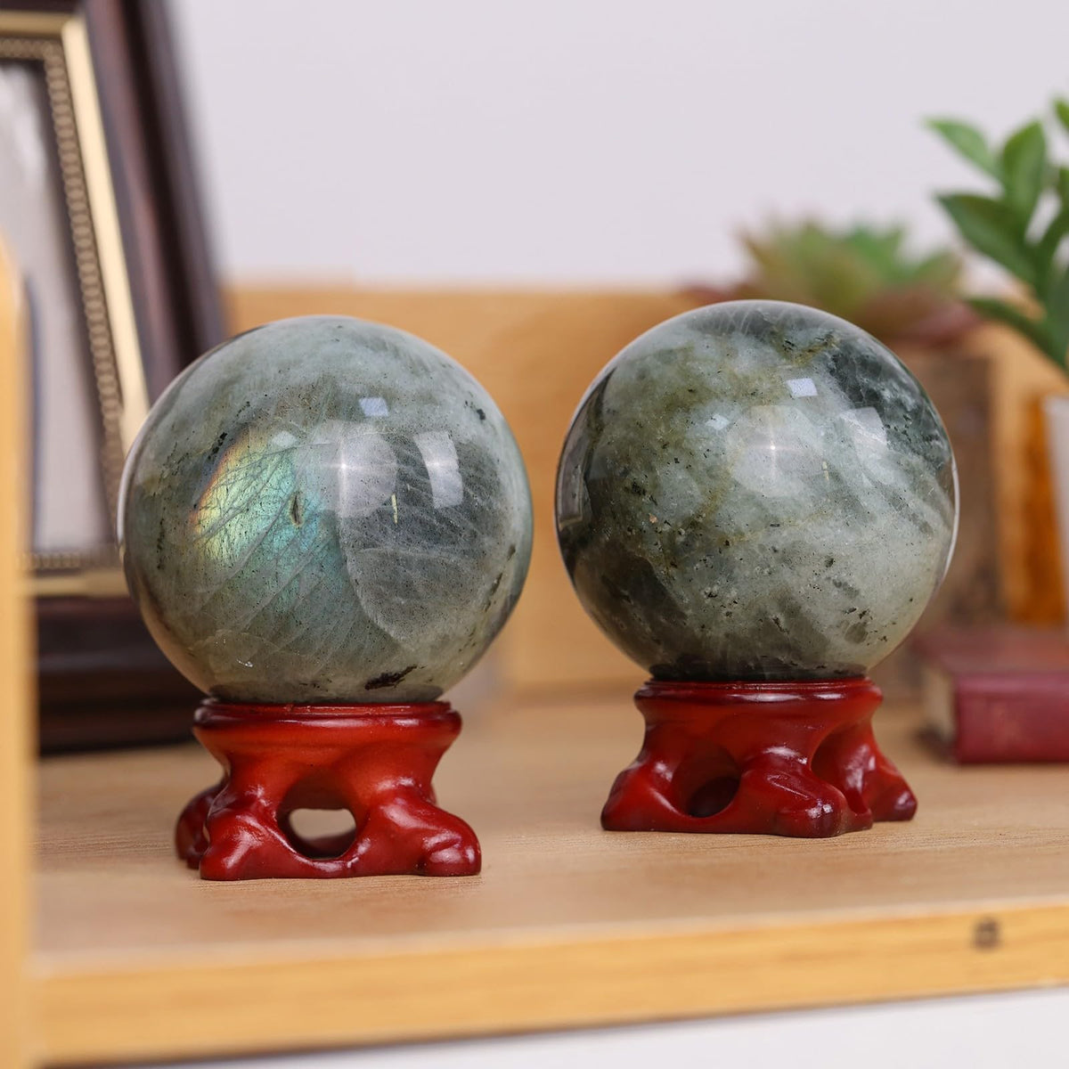 Nupuyai Natural Moonstone Crystal Ball with Resin Stand, Healing Crystal Sphere for Home Decor 2.01"-2.36"(51mm-60mm)