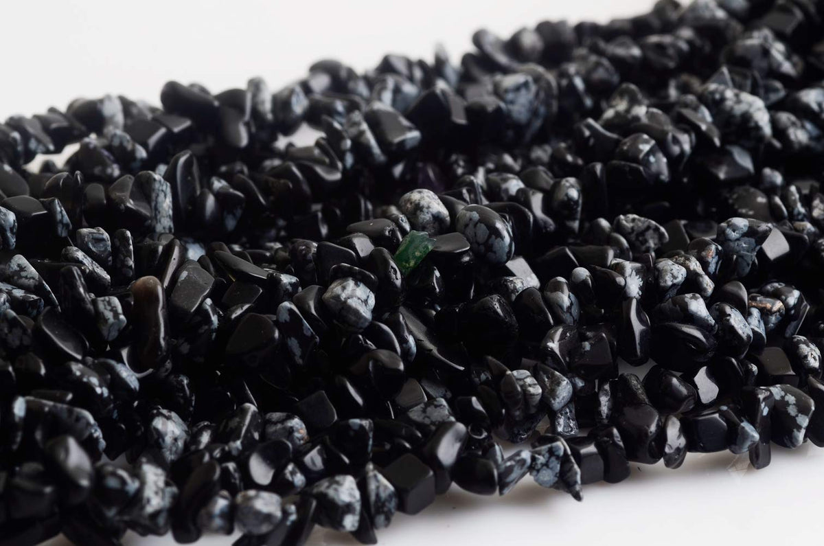 Natural Chip Stone Beads Snowflake 5-8mm About 400 Pieces Irregular Gemstones Healing Crystal Loose Rocks Bead Hole Drilled DIY for Bracelet Jewelry Making Crafting (5-8mm, Snowflake Obsidian Jasper)