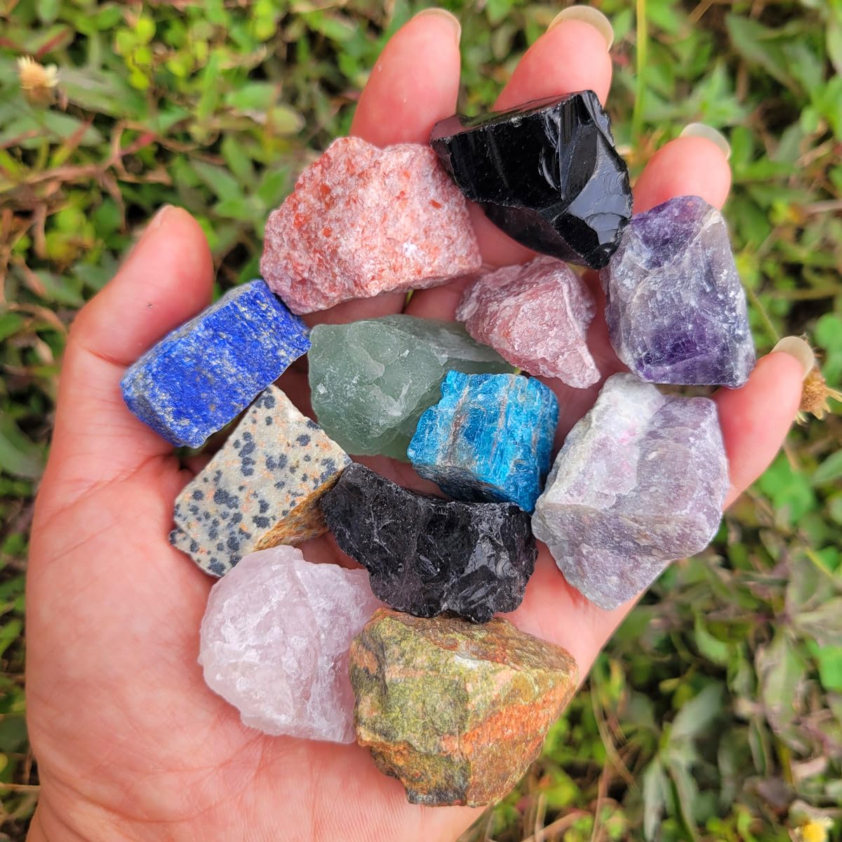 3.6lbs Bulk Natural Rocks for Tumbling,25Kinds Rocks Minerals Collections Raw Crystals Rough Stones for Polishing Gemstones Crystals and Healing Stones for Wicca Reiki (3.6lb(60-80pcs))