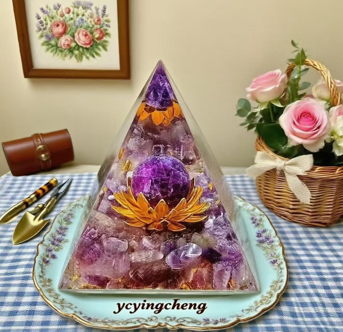 ycyingcheng Moonstone Crystal Orgone Pyramid Ogan Crystal Energy Tower, Nature Reiki Chakra Crushed Stone Jewelry, Crystal Pyramid for Home Decor (Lotus Base Amethyst)