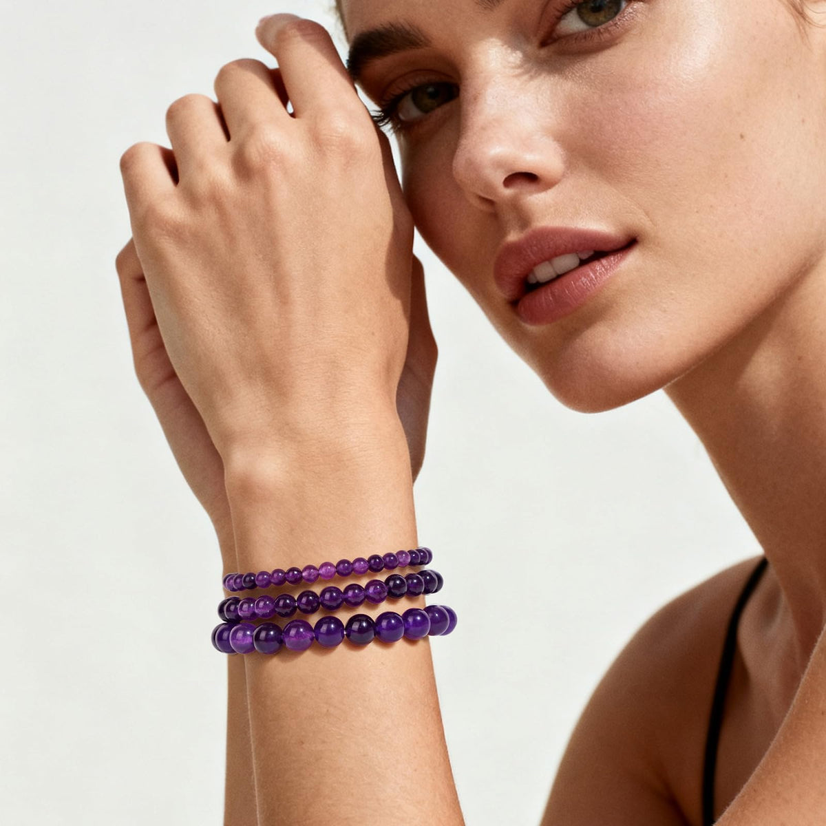 Bolinailo 3Pcs Natural Healing Crystal Bracelets for Women Men, 4mm 6mm 8mm Beaded Stretch Bracelet Set, Amethyst Natural Stone Gemstone Jewelry Gifts for Meditation, Reiki & Yoga