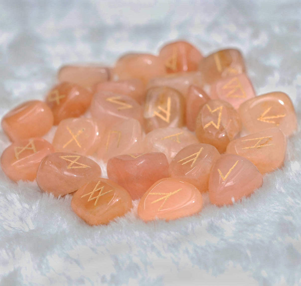 Crocon Red Aventurine Rune Stones Set Engraved with Elder futhark Crystal Runes Set, Reiki Healing runas for Meditation Chakra Balancing, Rune Stone for Beginners with Crystal Guide & Pouch |15-20 mm