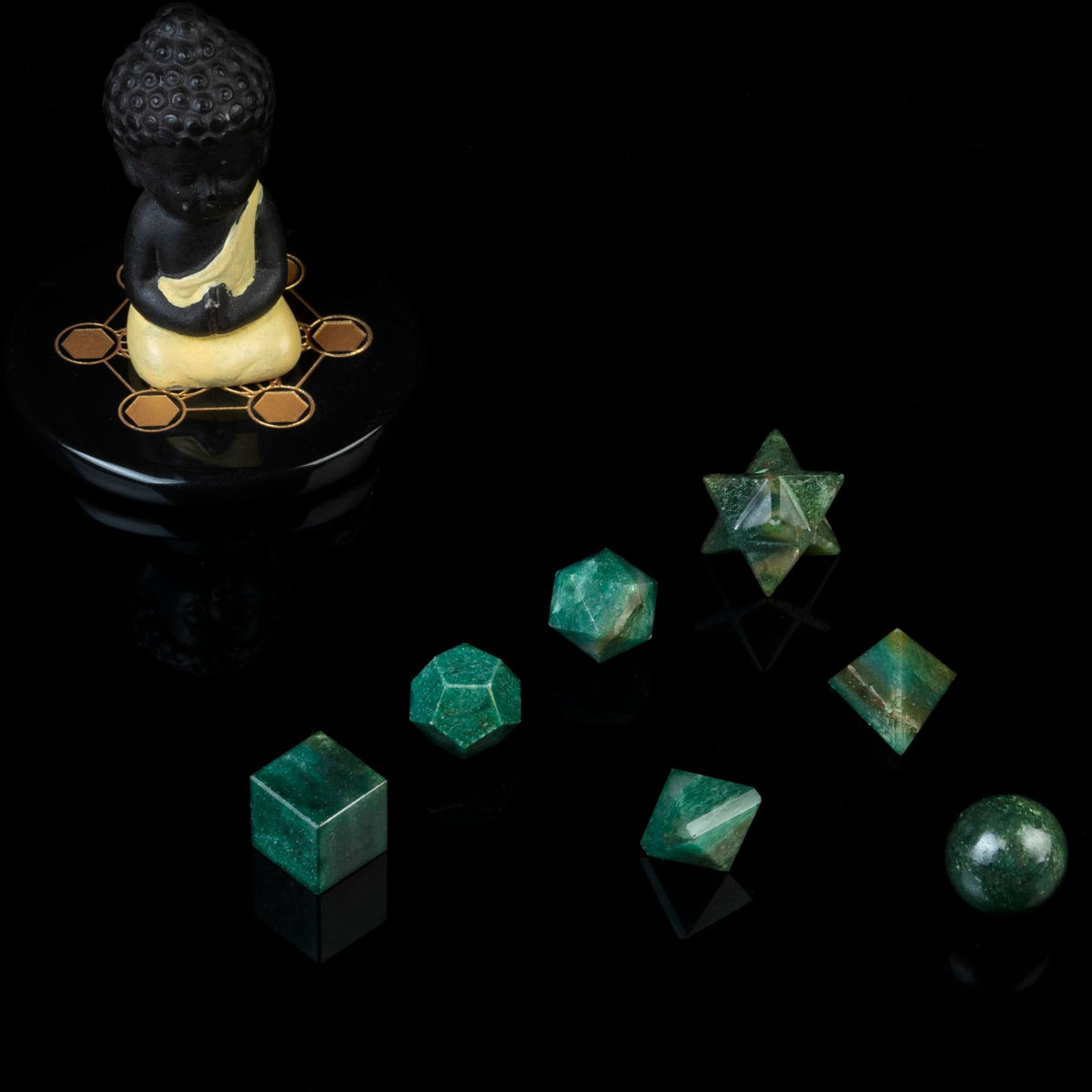 ZAICUS Green Mica Platonic Solids Crystal Set – 7 Sacred Geometry Stones for Meditation, Reiki, Chakra Healing & Energy Balancing, Spiritual Decor & Good Luck Gift (15–20 mm)