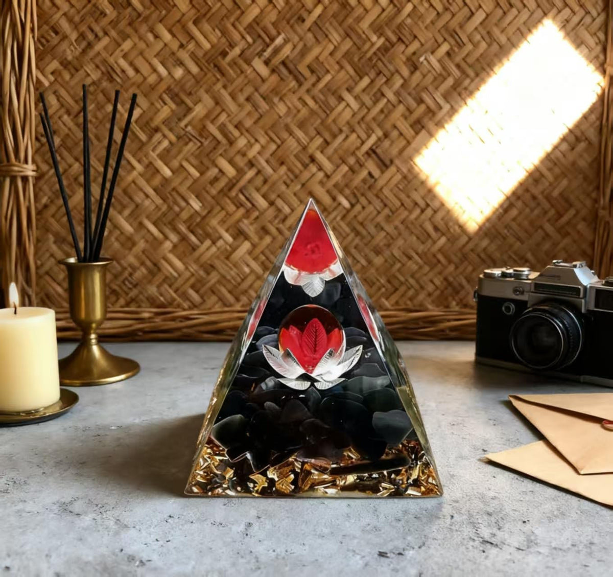 ycyingcheng Moonstone Crystal Orgone Pyramid Ogan Crystal Energy Tower, Nature Reiki Chakra Crushed Stone Jewelry, Crystal Pyramid for Home Decor (Crystal Pyramid-28)