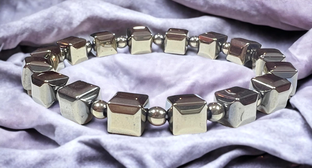 AWAKEN YOUR KUNDALINI Handmade Pyrite Stretch Bracelet – 8mm Cube and Round Beads – Leo Birthstone – Solar Plexus Chakra – Approx. 7 Inch Wrist Size