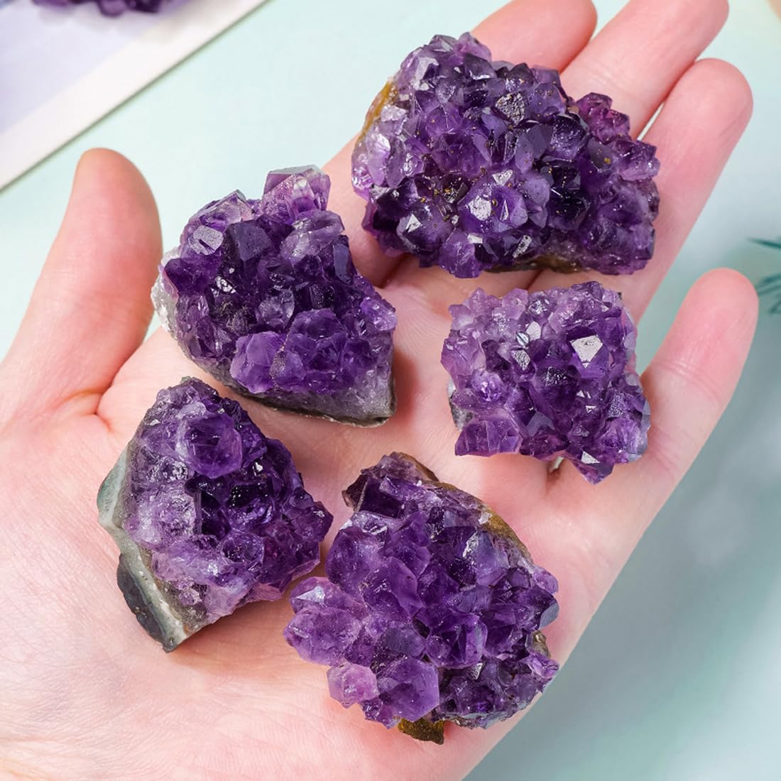 Erliway Natural Amethyst Crystal Cluster, 1.5''-2.4'' Amethyst Quartz February Birthstone, Raw Crystals and Healing Stones for Birthday Gift Reiki Healing Meditation Home Decor (0.11-0.13 lb)