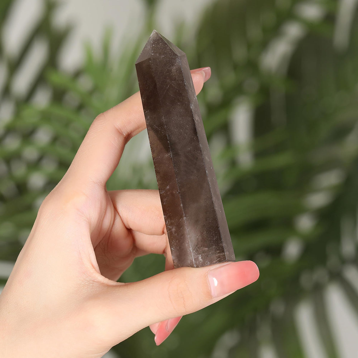 ZHIYUXI 3.7-4" Smoky Quartz Crystal Wand Hexagonal Pointed Healing Crystals Tower Stone 1 Pc Large Crystals Reiki Energy Balancing Meditation Therapy Gemstones Decoration Stones Gifts