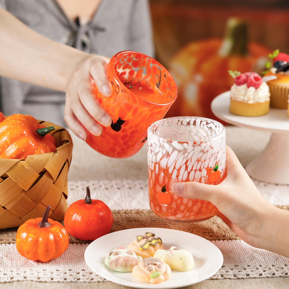 Skylety 4 Pcs Halloween Icon Glass Cups - 16 oz Pumpkin, Ghost, Bat, Cat Icon Juice Glasses Double Old Fashioned Drinking Cups - Ideal for Halloween Party Decoration, Friends Lovely Gifts