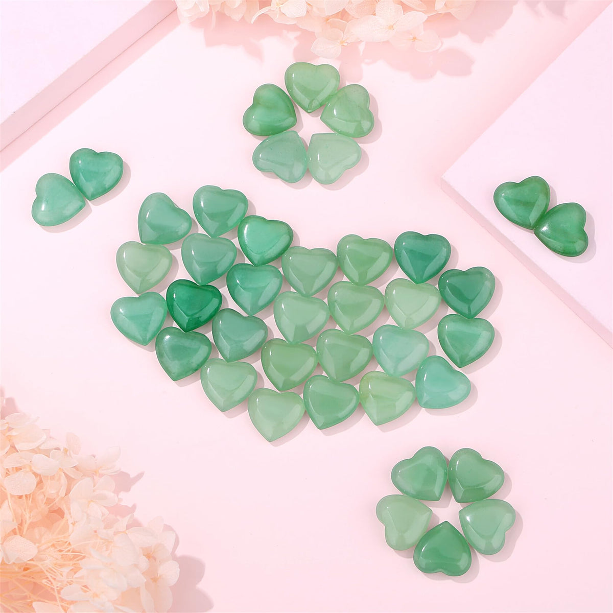 YATOJUZI 20PCS Green Aventurine Heart Stone Natural Healing Crystals Love Crystal Heart Bulk Wholesale Polished Stones Cute Pocket Gemstones Reiki Energy Gifts for Women