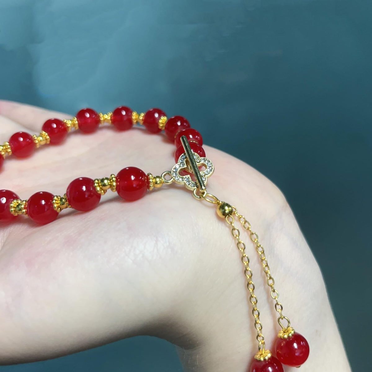 WETMT Vintage Red Beaded Bracelet for Women Maple Leaf Fall Bracelet Natural Red Jade Stretch Bracelet Gold Stretch Bracelet OT Clasp Bracelet Thanksgiving Autumn Jewelry