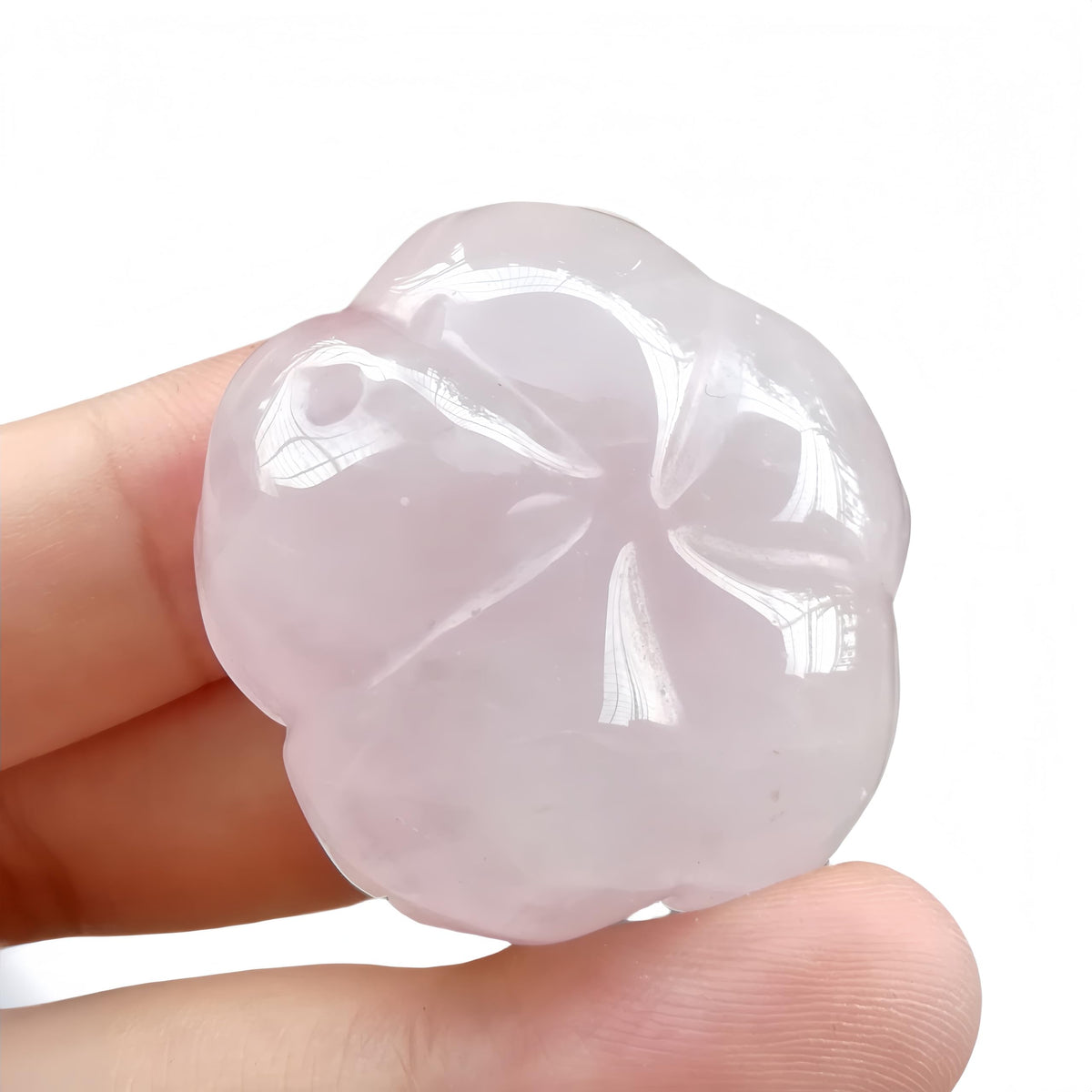 Sunshcat Natural Rose Quartz Crystal Rose Pendant,Three Dimensional Carved Healing Meditation Jewelry Crystals and Healing Stone Figurine,Suitable for DIY Jewelry Making and Valentine's Day Gift