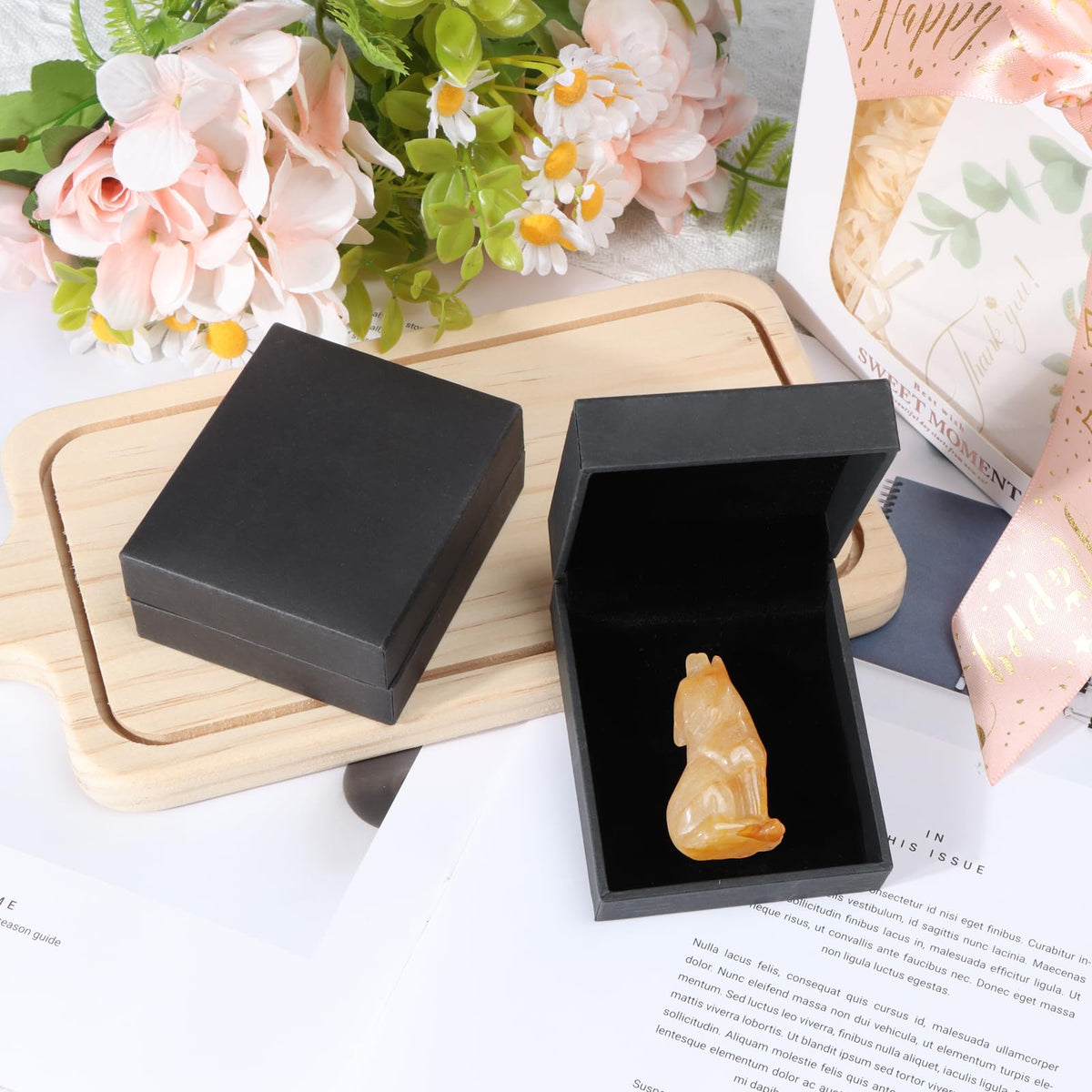 Artistone Citrine Wolf Statue, 2" Natural Crystal Howl Wolves Figurine Decor for Home Office Healing Gemstone Reiki Pocket Animal Sculpture Ornament with Gift Case for Women, Men
