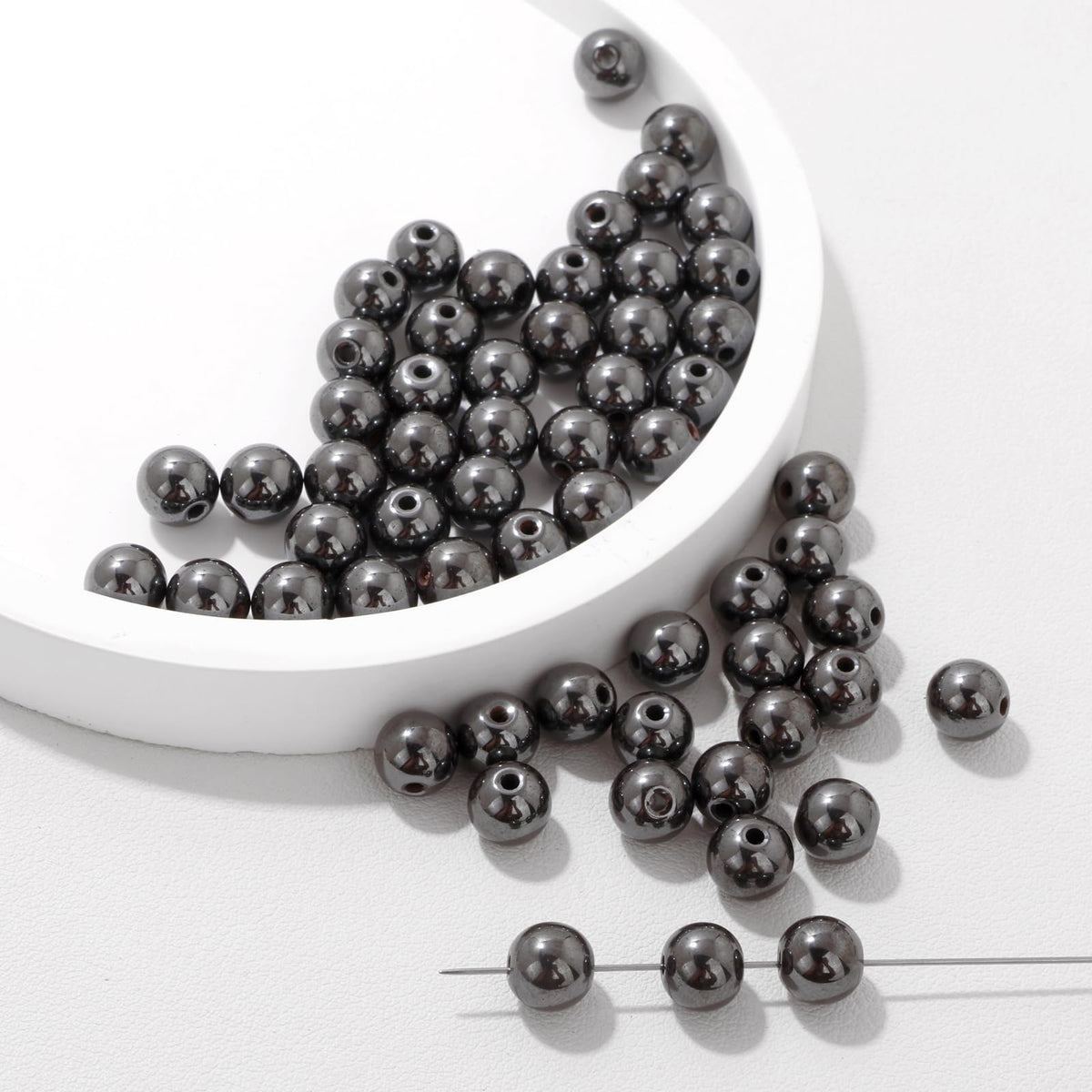 Risyfjew 50PCS 8mm Natural Hematite Beads Gemstone Round Loose Beads for Jewelry Making Chakra Crystal Stone Beads for Bracelets Necklace Earrings Making Supplies (50pcs/Strand)