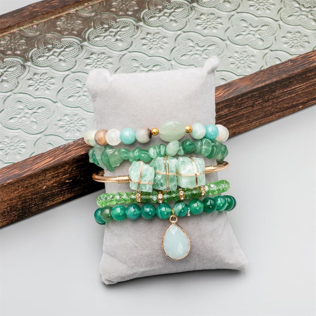 NUZUJX 5PCS Natural Boho Beaded Bracelets Bangle for Women Men,Healing Jasper Crystal Gemstone Stone Chakra Multilayer Wrap Bohemian Handmade Jewelry Beads Stretch Bracelet Set
