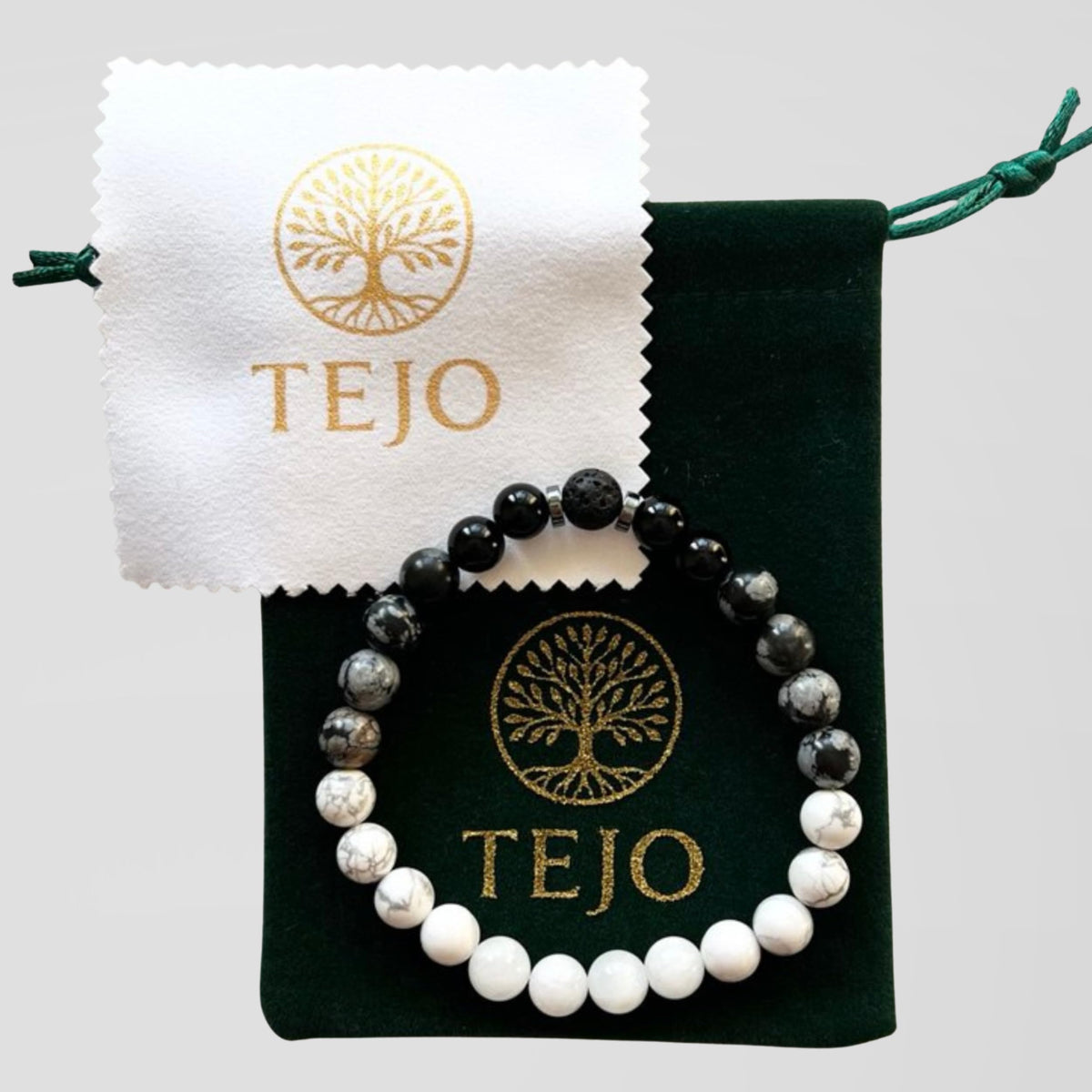 TEJO Natural Stone Beaded Bracelet – Handmade Energy Healing Bracelet for Men & Women, Yoga Chakra Jewelry Gift (Yin Yang Black & White Beaded Bracelet – Unisex, 7 inches)