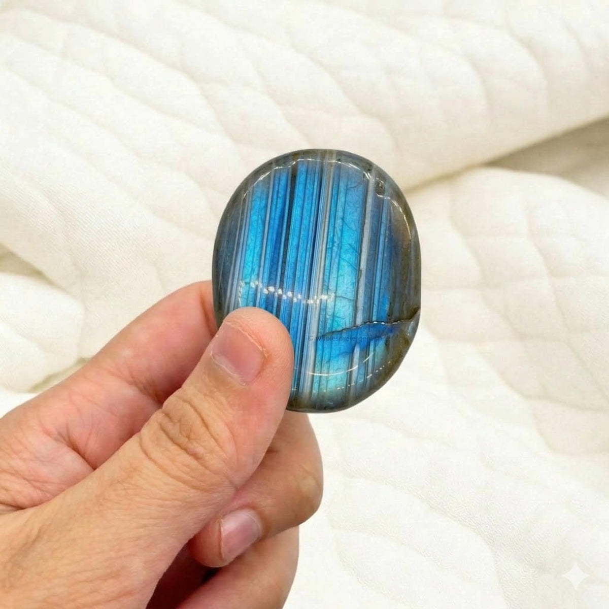 GEMSCITE Labradorite Thumb Worry Stones Metaphysical Gemstone Crystal Healing Reiki Men Women Gift FENG Shui Positive Energy Love Wellness Palm Stones Wicca Powerful