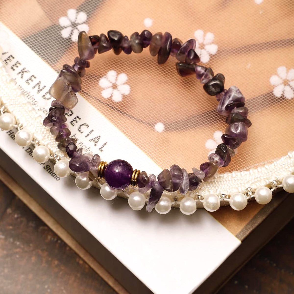 Eigso 7 Chakra Crystal Chips Charm Bracelets for Women Men Mediatation Healing Mala Beads Gemstone Link Wristbands for Woman Man