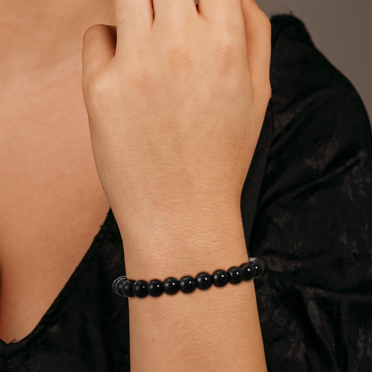 Gnamy Black Tourmaline Bracelet for Women, Healing Crystal Bracelet for Spiritual Healing Positive Energy Protection, Natural Stretch Beaded Bracelets Birthday Valentines Jewelry Gifts for Daughter Her Friends Girlfriend