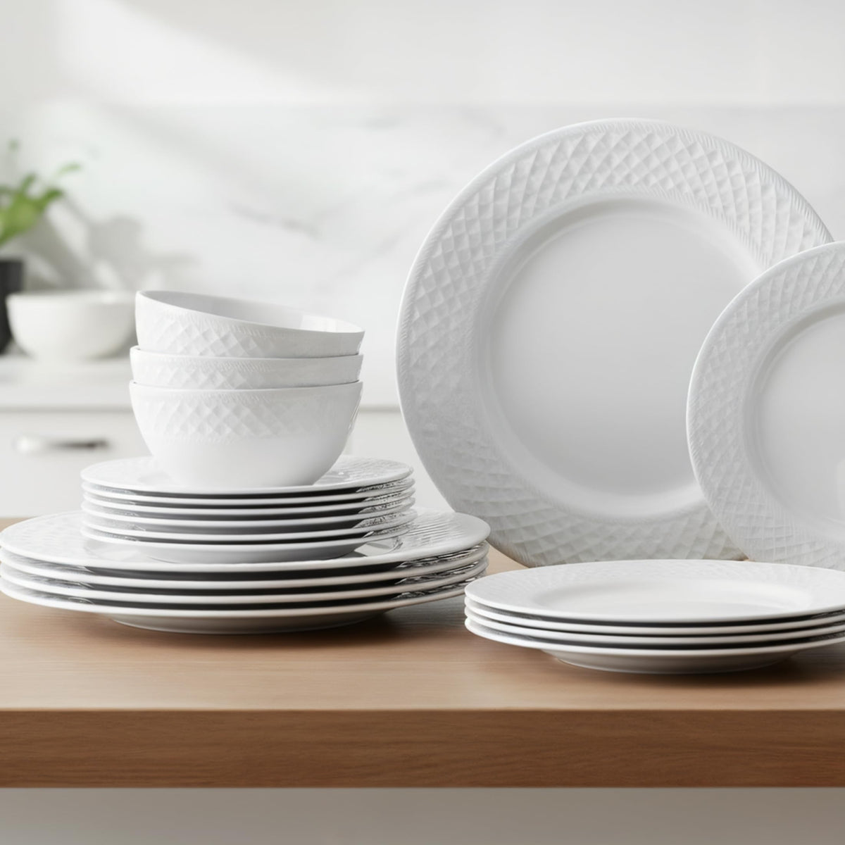QUANSHANGJU 18-Piece Bone China Dinnerware Set for 6, White Porcelain Plates and Bowls with Textured Design, Lightweight Microwave Dishwasher Safe for Family Dining