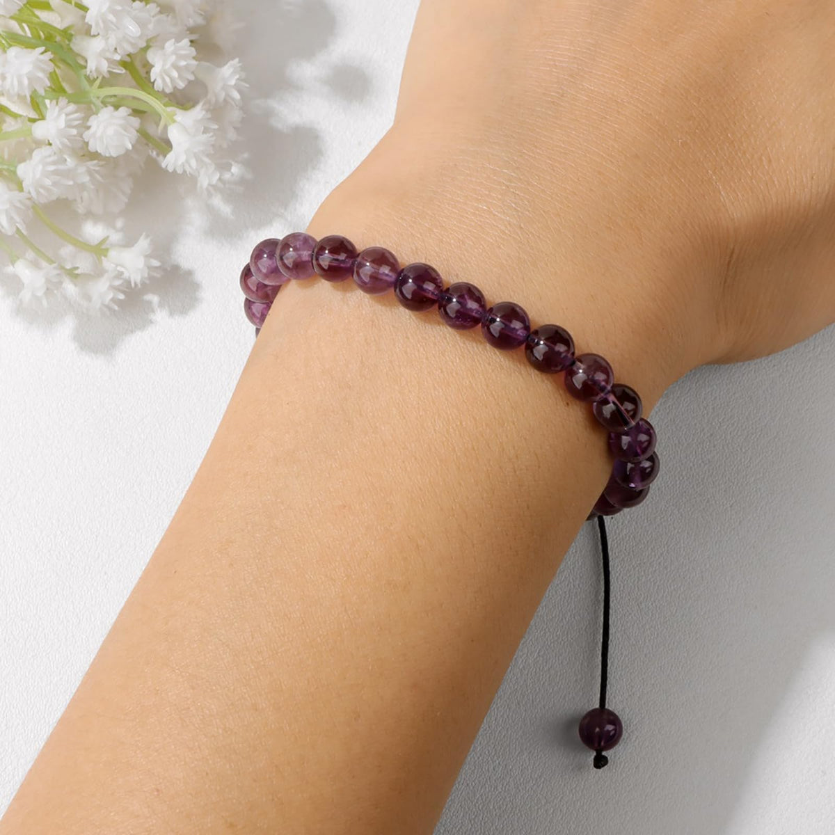 Lit Wall Amethyst Bracelet for Women 6mm Adjustable Purple Beaded Crystal Bracelet Healing Bracelets Spiritual Natural Stone Bracelets Amethyst Jewelry for Women