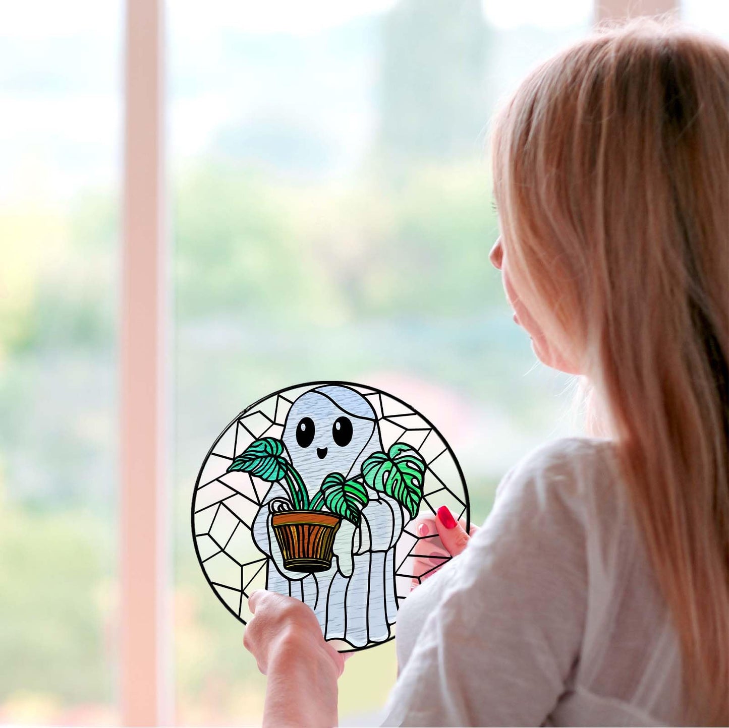 RVEAFA Cute Ghost Plant Stained Glass Sun Catcher Window Hanging Plant Lovers Gifts for Women Wall Decor Handmade SunCatcher Decoration for Garden Home Decor, 7.87inch