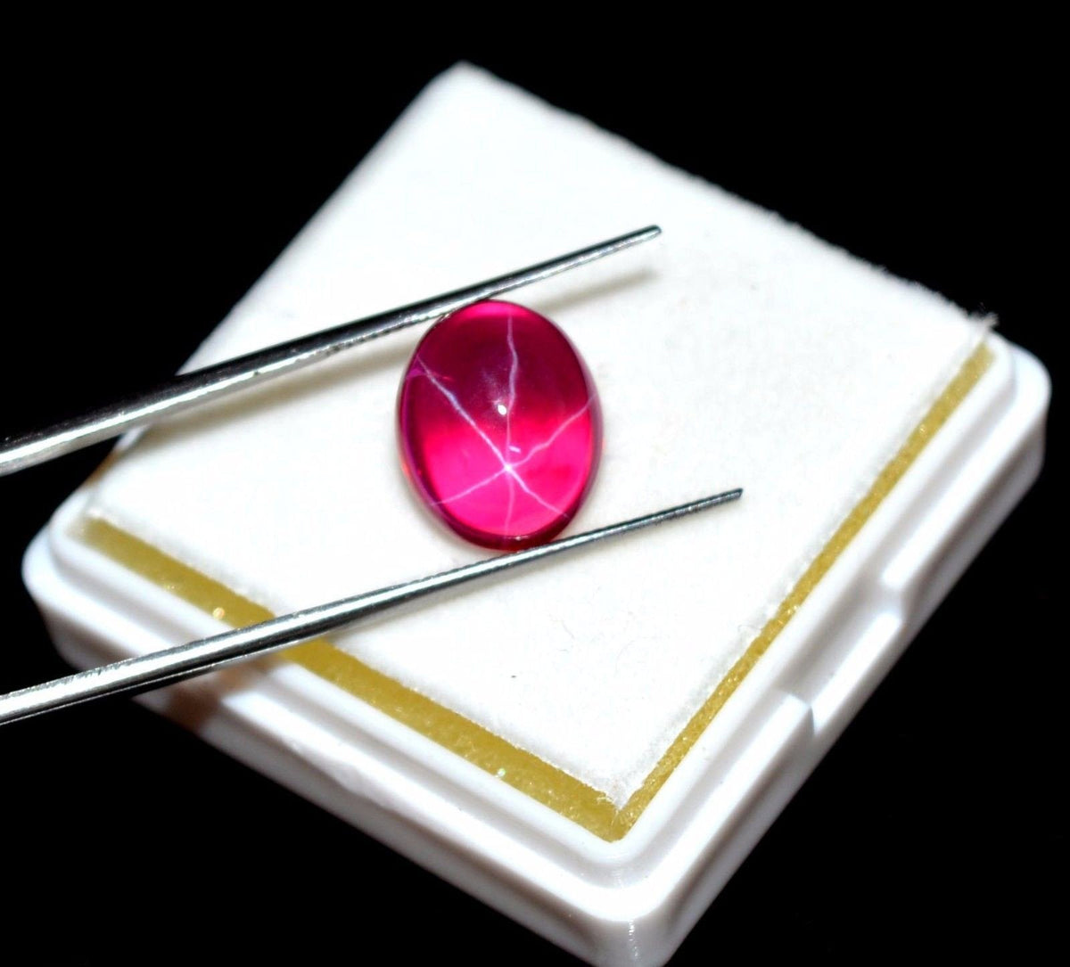 GEMHUB A Grade Red Star Ruby Gem 06.50 Ct Star Ruby Oval Shape, 6 Ray Star Ruby Loose Gemstone for Jewelry Making DZ-097