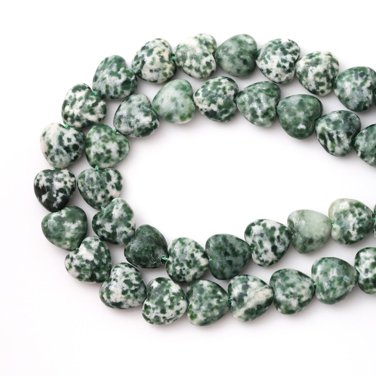 Natural Heart Shaped Green White Sodalite Stone Beads 10mm Loose Crystal Healing Beads for DIY Necklace Bracelet Making Gemstone Craft Supplies