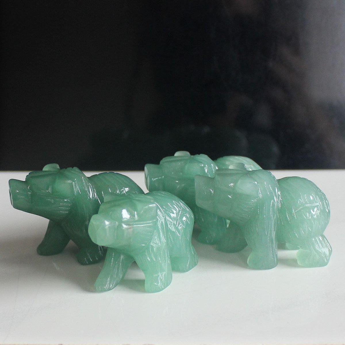 HLbshi Hand Carved Gemstone Crystal Bear Figurine Animal Statue Carving Office Home Decor Collections 2'' (Green Aventurine)