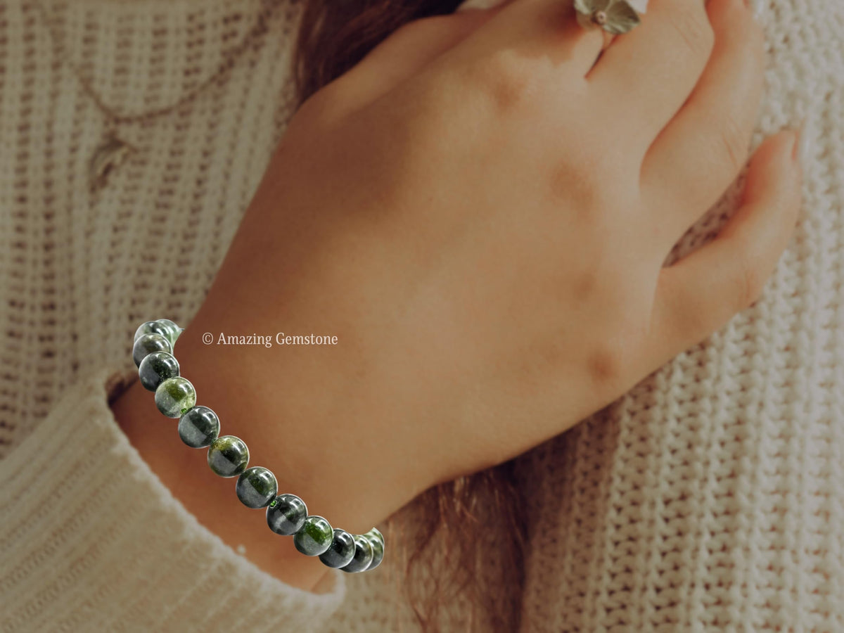 Amazing Gemstone Crystal Bracelet for Women Men's Gifts - Protection Healing Crystal Bracelet - 8mm Gemstone Beaded Stretchable Bracelet Pulseras Para Hombres Mujer Stocking Stuffers Mothers Day Gift (Chrome Diopside)