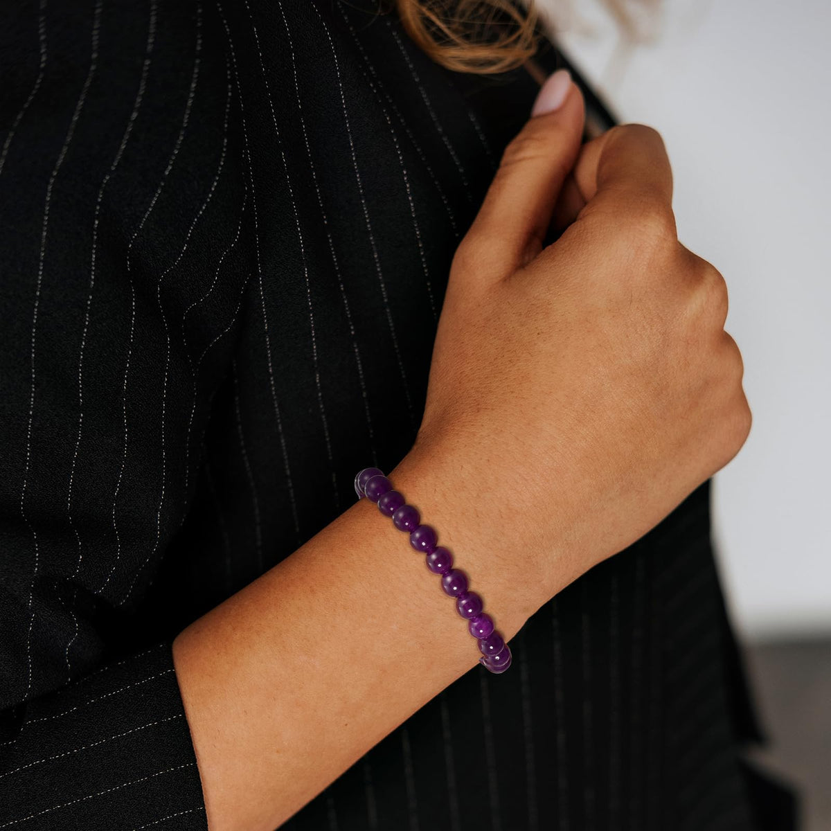 Gnamy Amethyst Beaded Bracelet for Women, Natural Purple Crystal Bracelet Healing Anxiety Protection Birthday Valentines Christmas Jewelry Gifts for Daughter Her Mom Girlfriend Best Friend Bestie