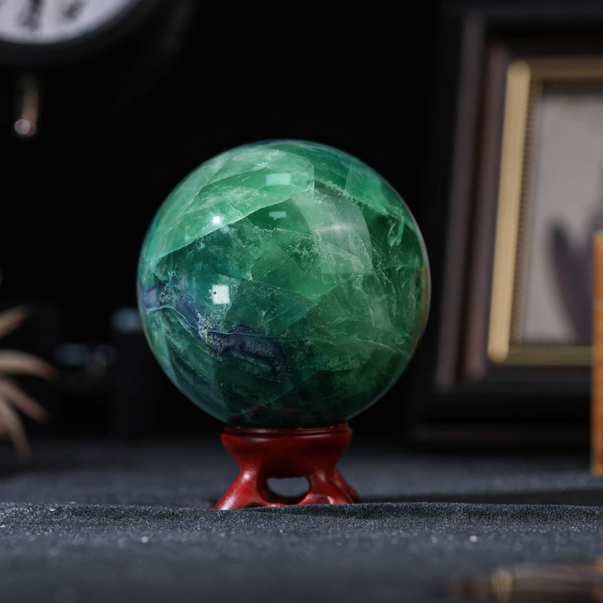 TUMBEELLUWA Fluorite Crystal Ball with Stand for Fortune Teller Witchcraft Divination, Decorative Gemstone Sphere for Home Decor, 61-70 mm