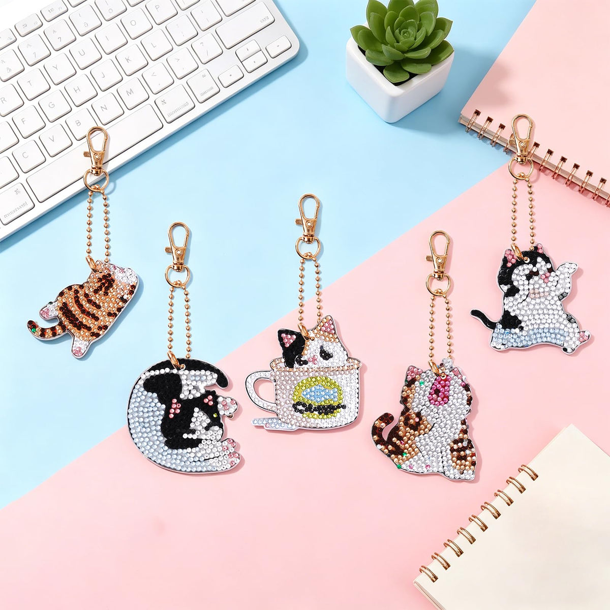 12 PCS Diamond Painting Magnets Kits Cat Fridge Magnet Refrigerator Stickers Diamond Art Painting Gem Keychains Painting kit for Beginners Adult DIY Art Craft Gift Home Decor