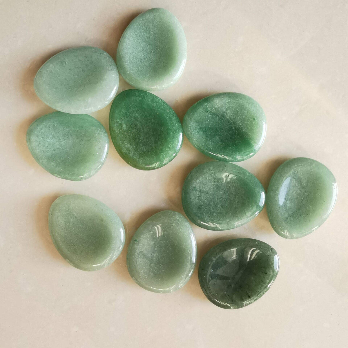 Loveliome Thumb Worry Stone, Stress Relax Healing Reiki Crystal Pocket Palm Stones, Black Obsidian w Green Aventurine, Pack of 2