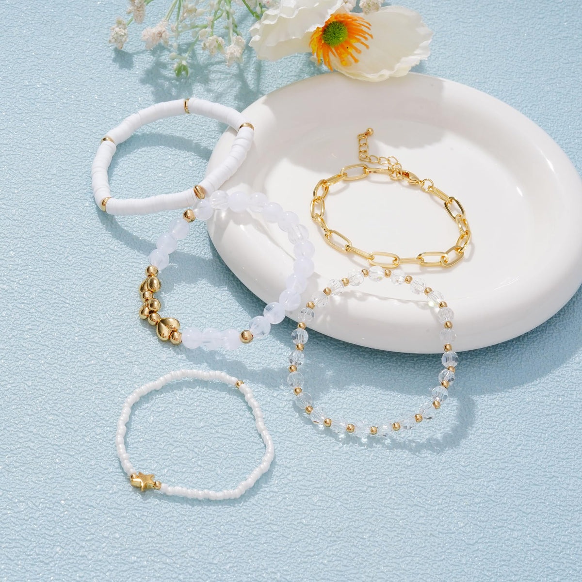RISHEGAE Heishi Beaded Stretch Bracelets for Women Stackable Gold Polymer Clay Beads Bracelet Friendship Boho Summer Beach Bracelets Jewelry Set (B-White Link)
