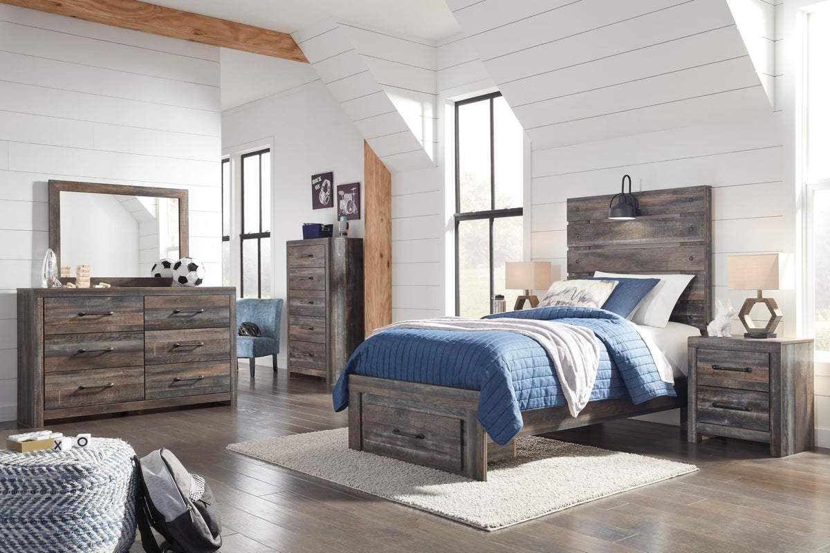 Signature Design by Ashley Drystan 6 Drawer Dresser, Large-scale Hardware, Smooth-gliding Drawers, Wood, 58.7" W x 15.31" D x 36.46" H, Weatherworn Brown