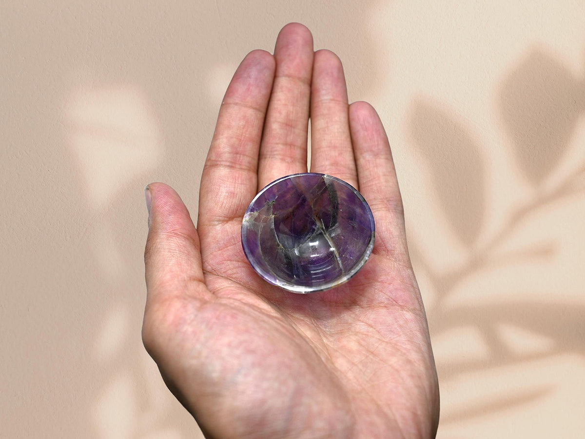 Amethyst Crystal Bowl - 2 Inch Decorative Bowls for Room and Home Decor - Gemstone Healing Crystals for Elegant Display, Positive Energy Balance and Gift