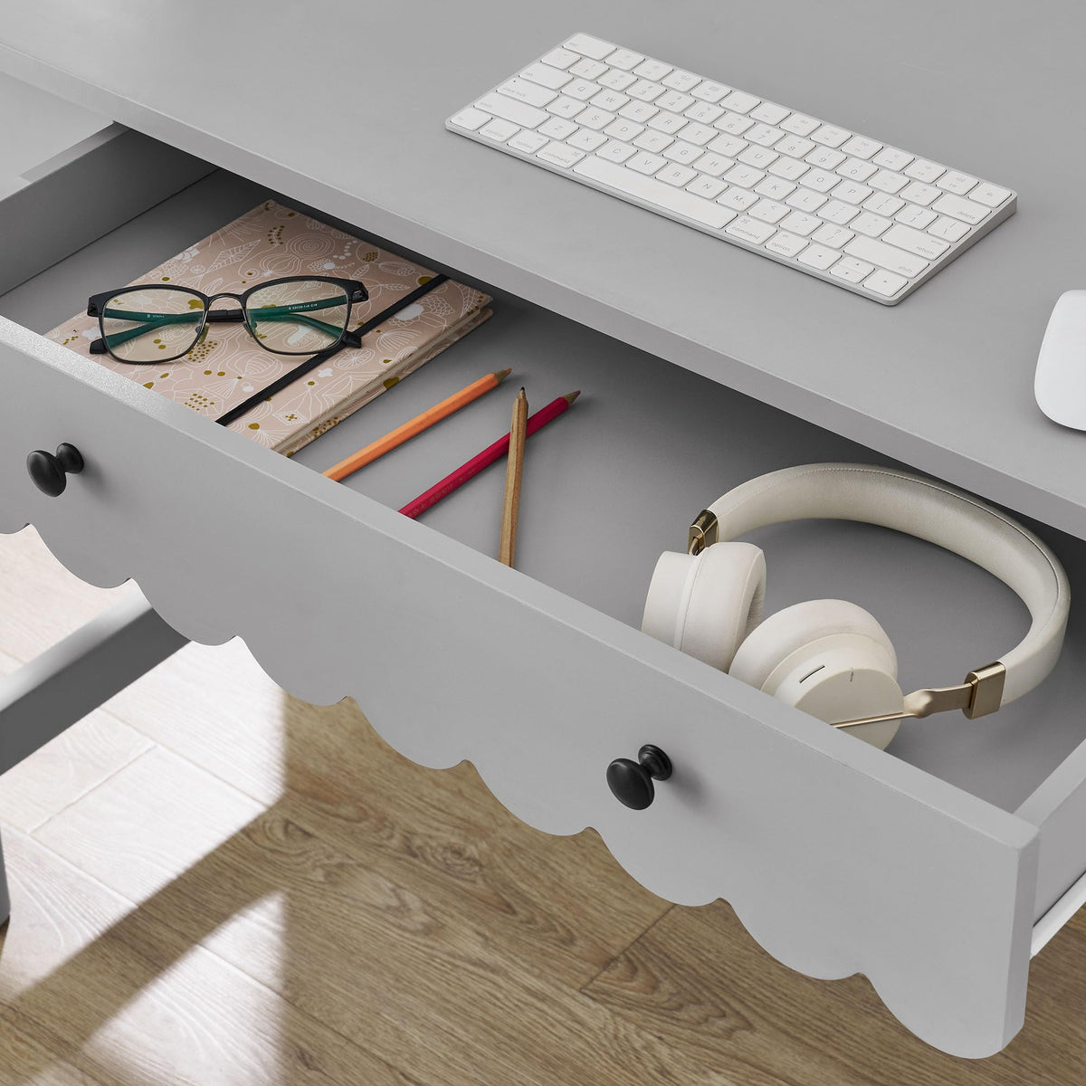 Modway Emmeline Scallop Desk in Light Gray