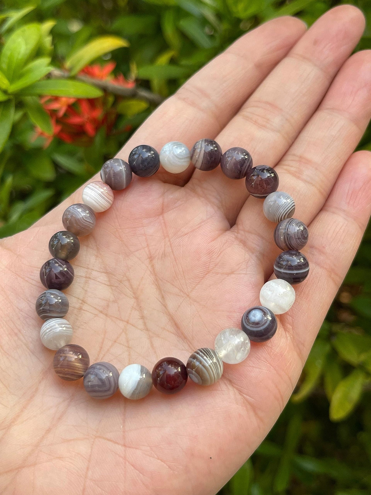 GAF TREASURES Botswana Agate Crystal Bead Bracelet 8mm, Genuine Botswana Agate Stretch Gemstone Bracelet, Healing Crystal Bracelet, Gift for Men & Women (1)