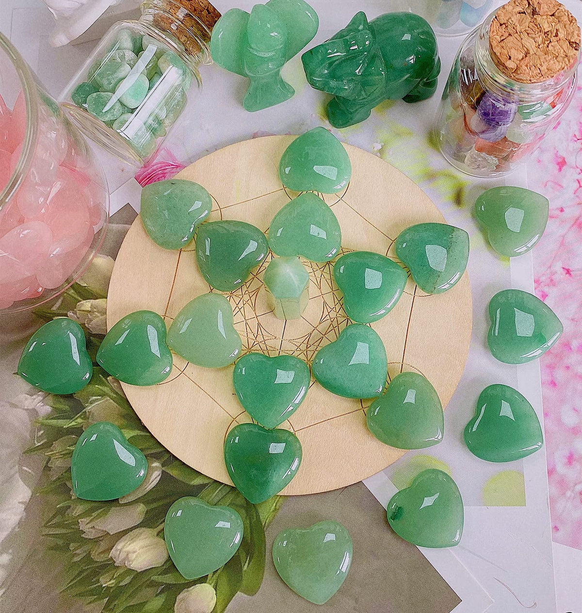QINJIEJIE 20 PCS Green Aventurine Natural Heart Healing Crystals Polished Crystal Cute Mini Stones Pocket Palm Love Gemstones Set Bulk Wholesale Reiki Energy Balancing Meditation Valentine's Day Gift