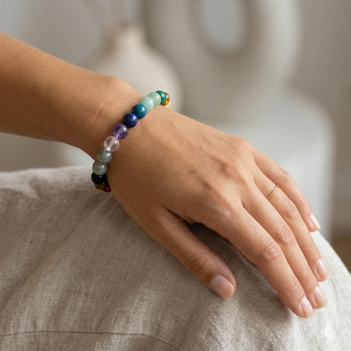 EQUBIO Natural Gemstone Chakra Bracelet Handmade Elastic Stretch Crystal Beaded Bracelet 7 Chakra Stones for Balance Yoga Meditation Spiritual Jewelry Gift for Women Men Birthday Christmas
