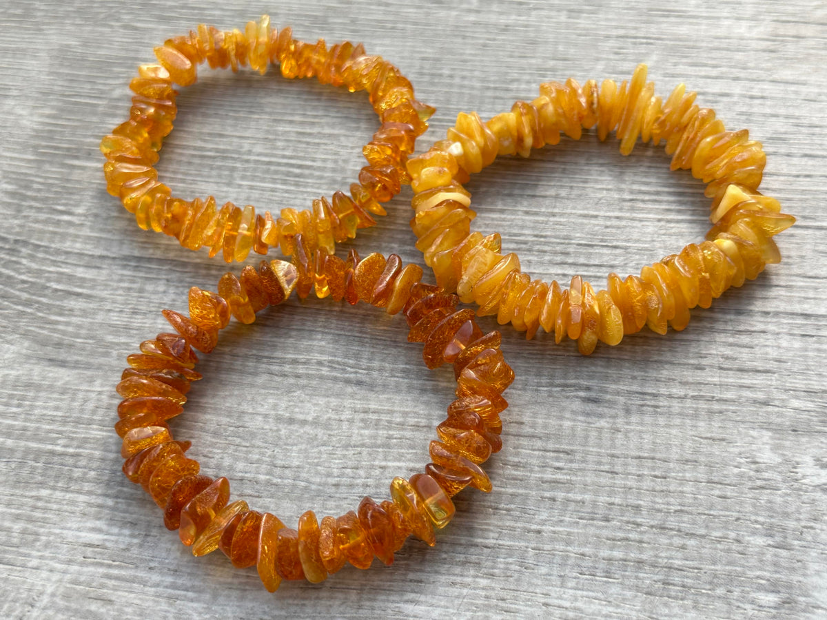 GAF TREASURES Amber Crystal Nugget Bracelet, Genuine Amber Tumbled Gemstone Bracelet, Healing Crystal Bracelet, Gift for Men & Women (1)