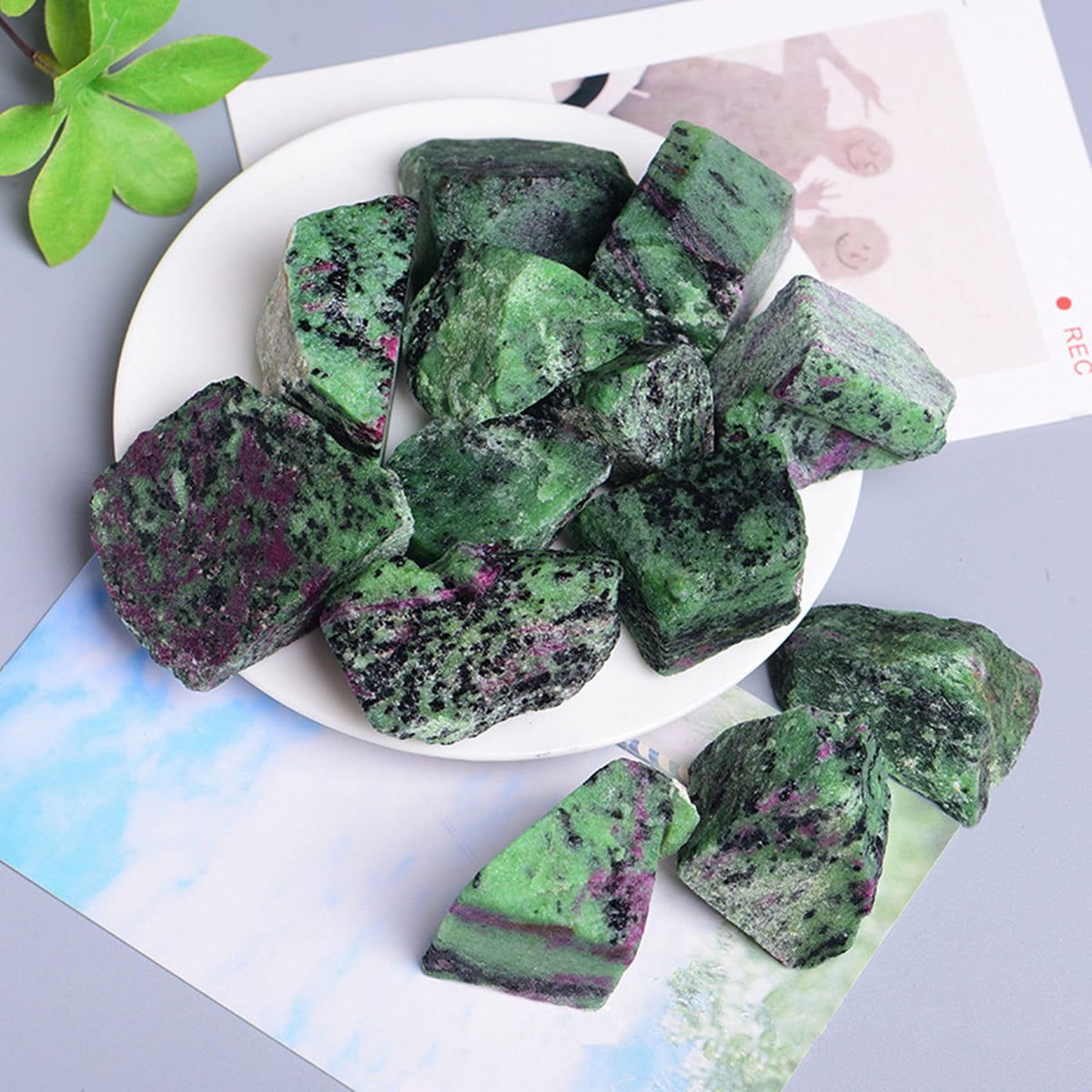 Epidote Raw Crystals Healing Crystals Natural Rough Stones 1.2-2" for Tumbling, Fountain Rocks, Yoga, Meditation, Polishin, Gift 17